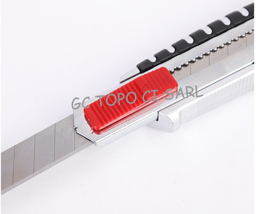 Cutter à dénuder 18mm