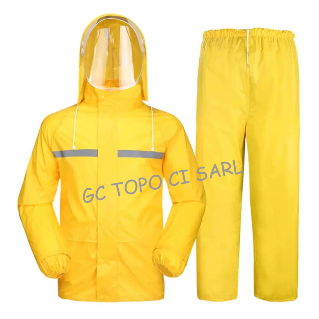 Ensemble de Pluie (Pantalon + T-Shirt) couleur Jaune